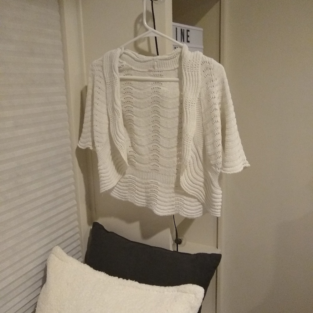 white cardigan!